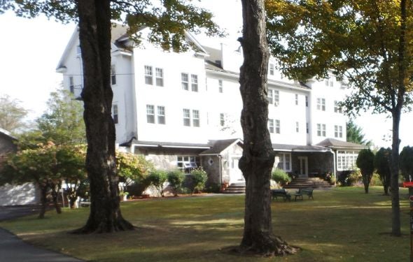Kenoza Lake View Manor