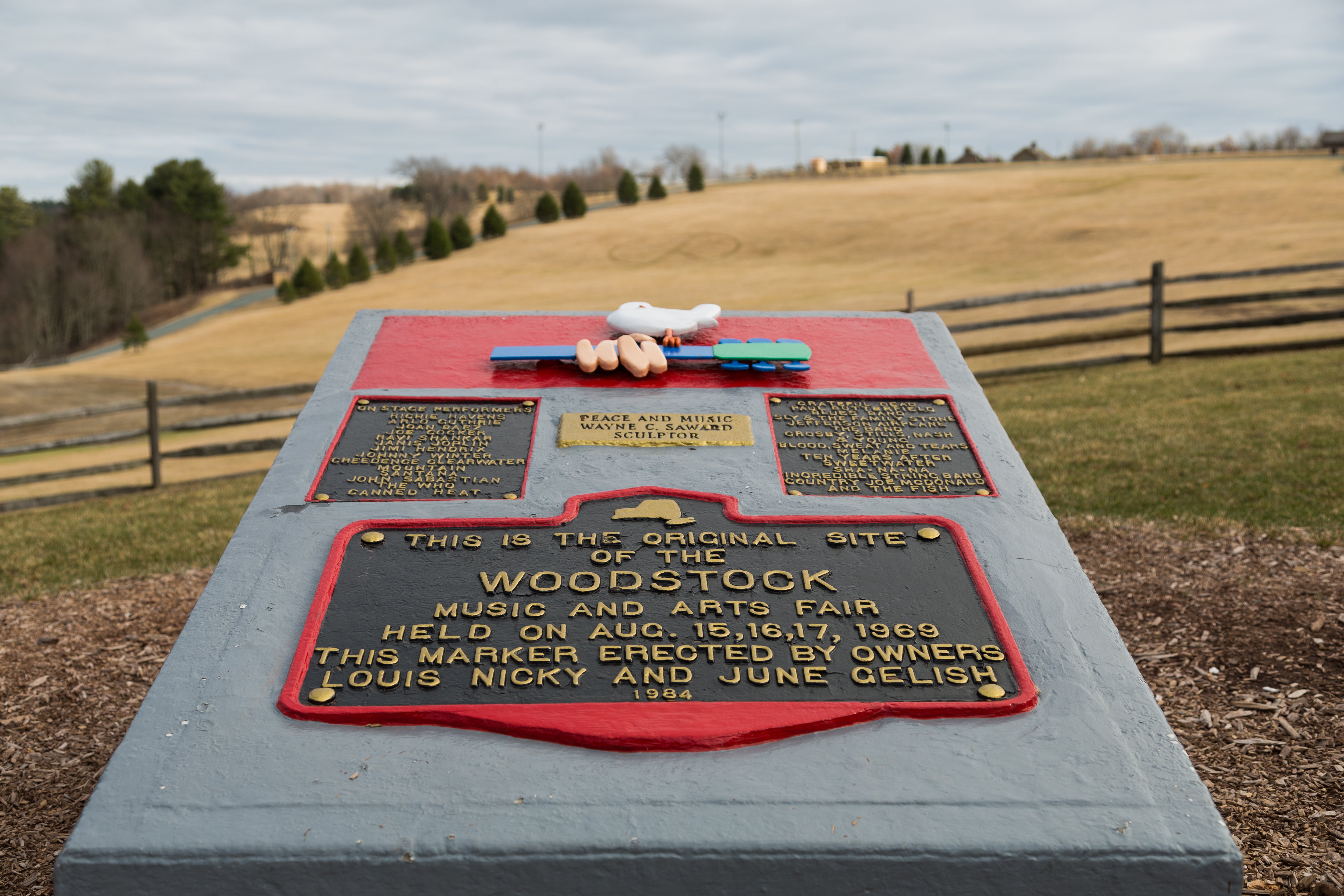 Woodstock Monument.jpg